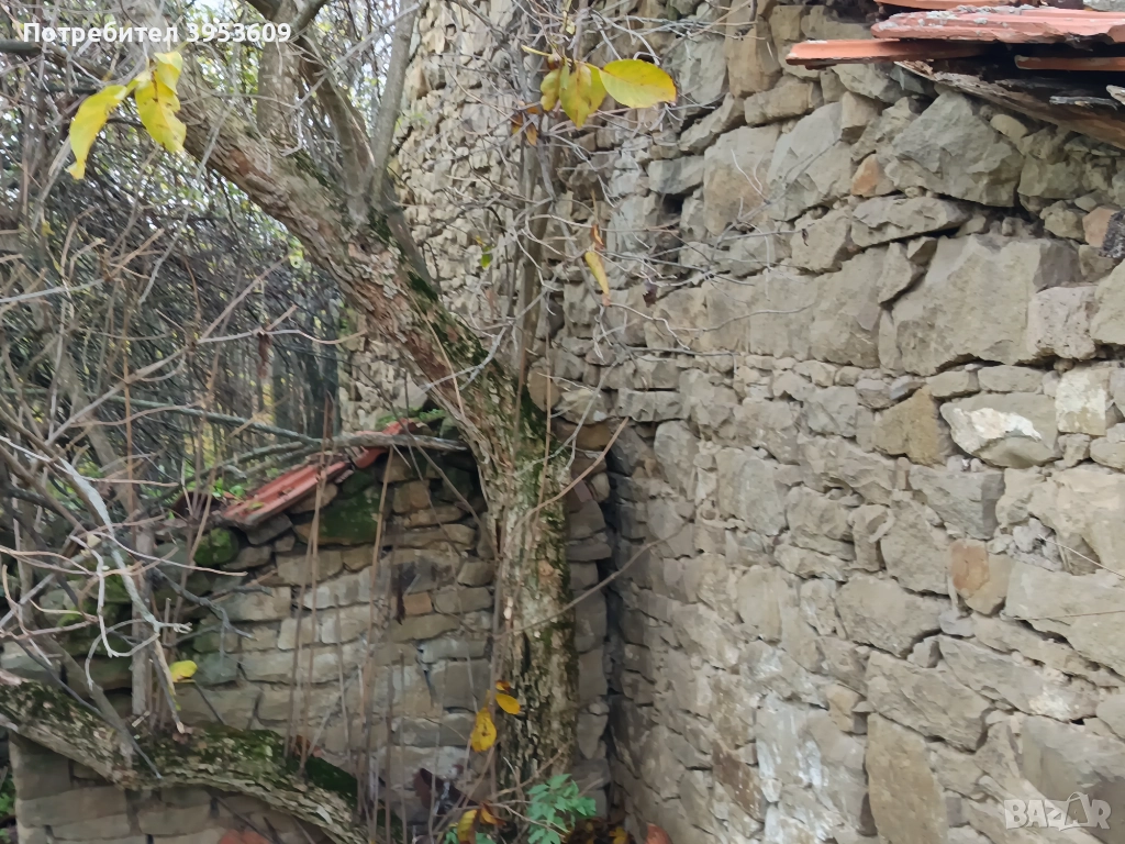 Продавам дялан камък 30-40 кубика, снимка 1
