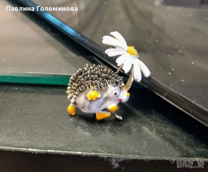 брошки , снимка 1