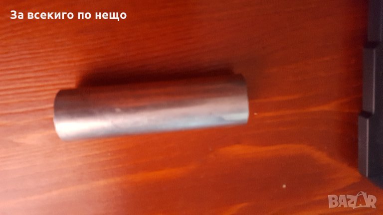 парче от неръждаема стомана 10,7 см на 3.2 см, снимка 1