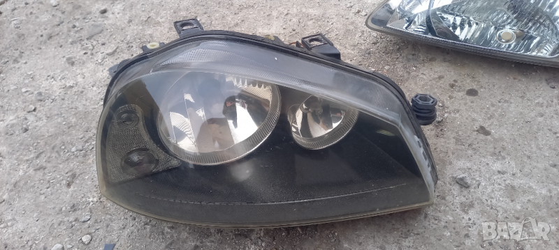 Десен фар за Seat Arosa, снимка 1