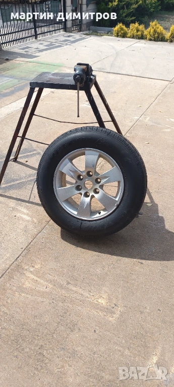 Резервна гума Мицубиши , снимка 1