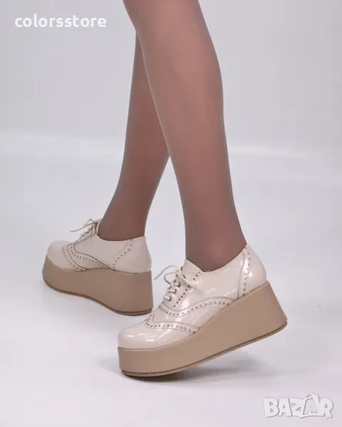 Обувки на платформа - бежов лак - 450-L, снимка 1