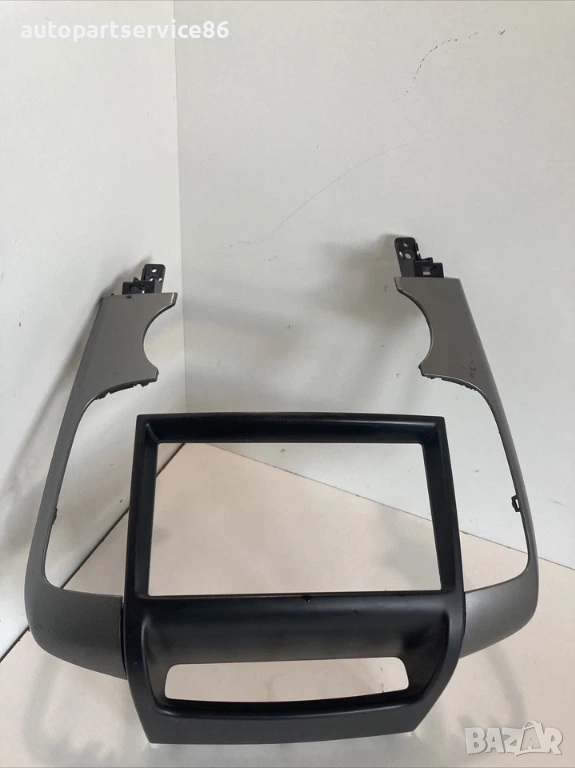 Централна Конзола декоративна лайсна за KIA Carnival 2.9 CRDi (2006–2012) 847404D050, снимка 1