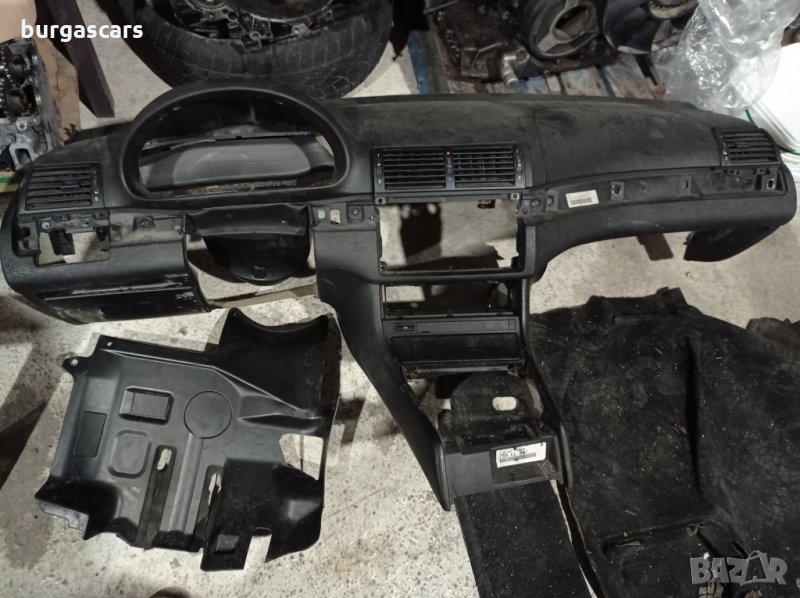 Арматурно табло,Салон,Волан,Таван  Bmw E46 седан, снимка 1