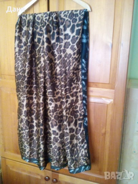 Голям дамски шал коприна - животински принт, снимка 1