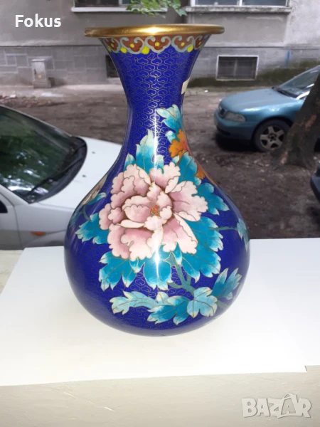 Голяма стара ваза Клоазоне - бронз, снимка 1