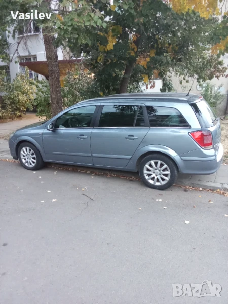 Опел Астра Х, снимка 1