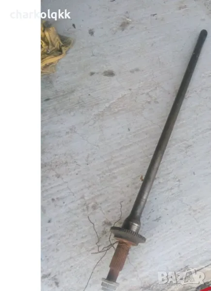 Полуоска задна дясна Рейндж Ровър 4.6Б П38, снимка 1