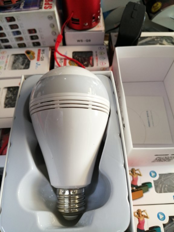 LED Лампа крушка със Скрита Камера WiFi, Full HD 1080p, IP Панорамно  Изображение в IP камери в гр. Пловдив - ID29737647 — Bazar.bg