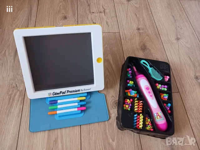 Прически с мъниста и светеща дъска за рисуване Premium Glow Pad