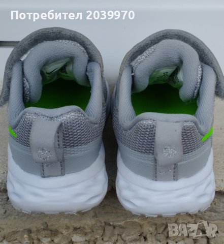 Детски маратонки NIKE REVOLUTION, снимка 7 - Детски маратонки - 37310462