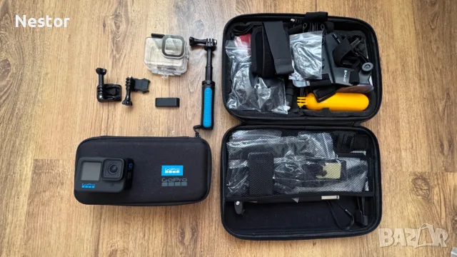 GoPro 10 Black + Оригинален калъф + Аксесоари, снимка 4 - Камери - 55802440