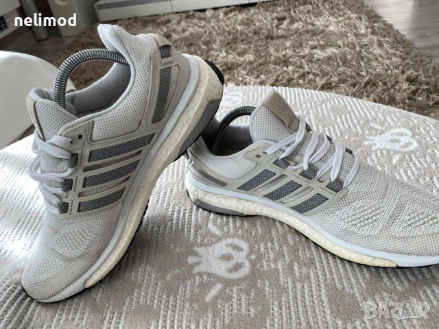 ADIDAS  UltraBOOST size UK 9  43  номер Разпродажба ... намалени 40,00 € , size UК 9  , номер 43, снимка 4 - Маратонки - 53203813