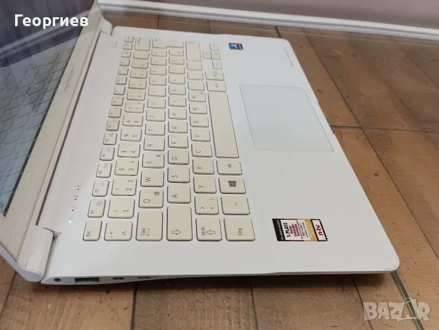 Лаптоп Samsung ATIV Book 9 Lite / 13,3", снимка 6 - Лаптопи за дома - 56106279