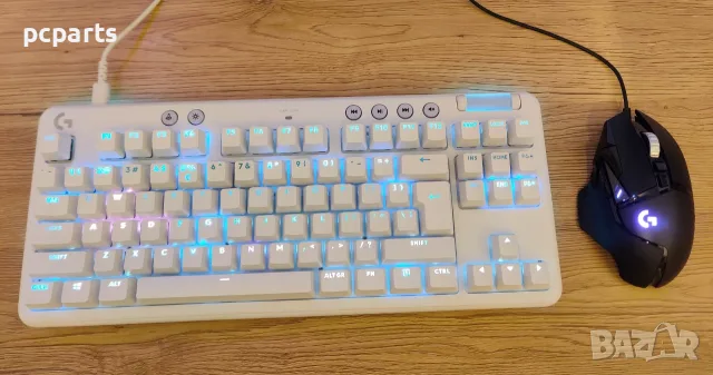 Геймърски клавиатура Logitech G713 RGB White и мишка Logitech G502 Hero