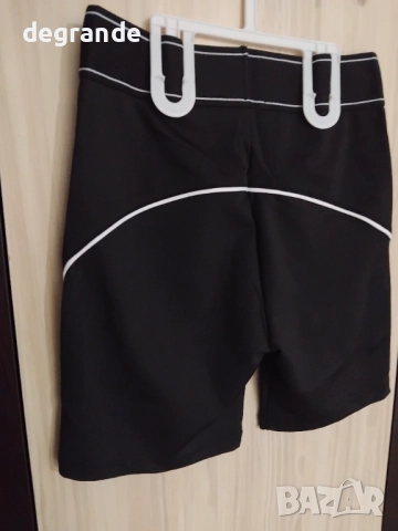 Спортно долнище Alo Yoga , снимка 3 - Спортни екипи - 51445965