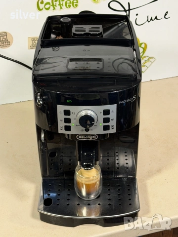 Кафемашина кафе автомат delonghi magnifica S с гаранция, снимка 3 - Кафемашини - 54118243