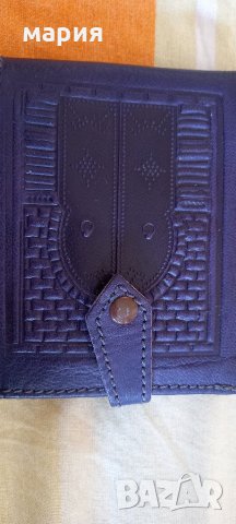 Портфейл от камилска кожа лилав, снимка 1
