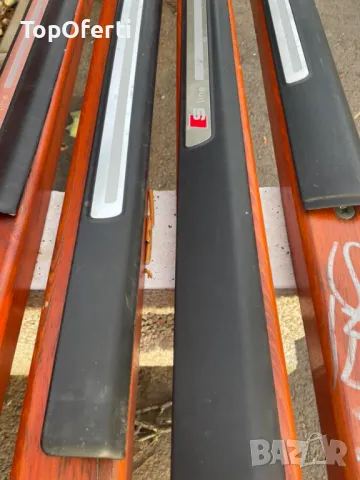 Лайсни прагове за Audi A6  S-line 2010 г Ауди оригинални, снимка 6 - Части - 48421883