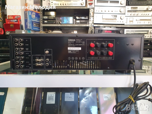 Усилвател Yamaha AX-540 Две по 110 вата на 4 ома. В отлично техническо и визуално състояние., снимка 7 - Ресийвъри, усилватели, смесителни пултове - 48903672