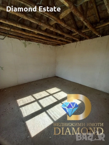 Едноетажна къща в село Боздуганово, общ. Раднево, снимка 5 - Къщи - 52086349