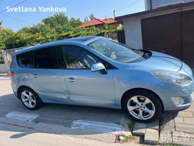 Renault Рено сценик, снимка 13 - Автомобили и джипове - 52900569