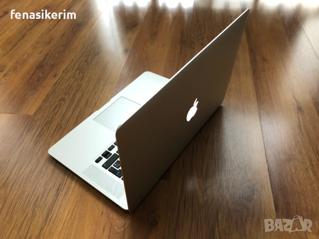 15.4' Retina Core i7 Apple MacBook Pro Mid 2015 16GB RAM/256GB SSD/Iris Pro/Бат 6ч, снимка 7 - Лаптопи за работа - 52041050