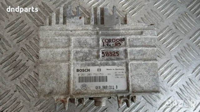 Компютър Seat Cordoba 1.6 1995 6K0907311B 0261203752
