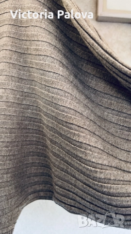 Много красива блуза ROMA ITALIA 70% lana merino, снимка 8 - Блузи с дълъг ръкав и пуловери - 51737583