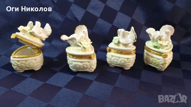 Комплект малки порцеланови кутийки за бижута - 12 броя , снимка 2 - Антикварни и старинни предмети - 52367019
