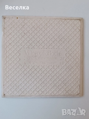 Плочка Villeroy&Boch с рисунка на зайци , снимка 3 - Антикварни и старинни предмети - 52425036