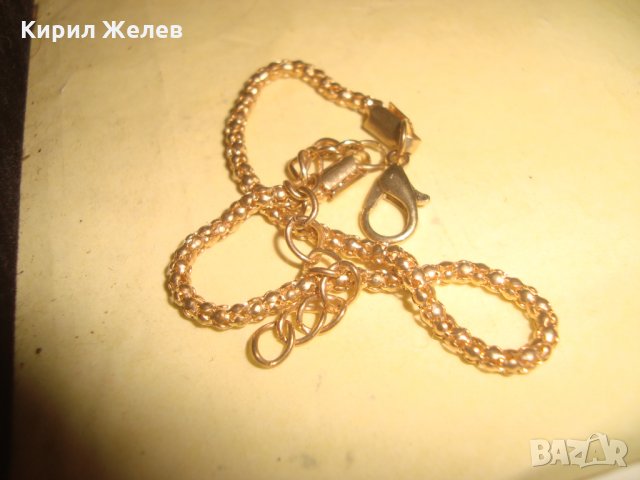 ПОЗЛАТЕНА ГРИВНА ВИНТИДЖ РЯДКА КРАСИВА ПЛЕТКА ПОДХОДЯЩА и за ГЛЕЗЕН 17245, снимка 2 - Гривни - 33846814