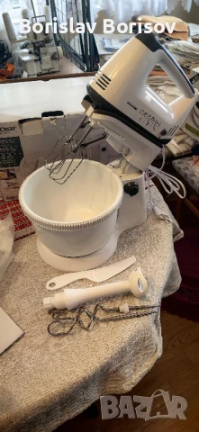 миксер с въртяща купа с пасатор