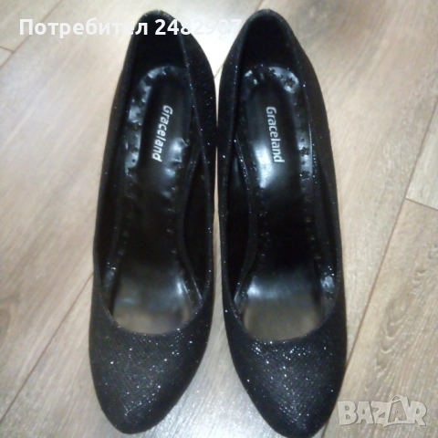 Блестящи дамски обувки, снимка 5 - Дамски обувки на ток - 51595297