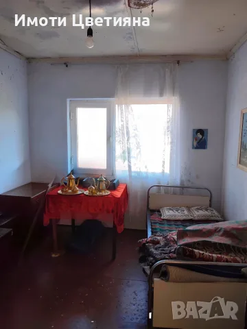 Двуетажна къща в с. Млекарево, снимка 9 - Къщи - 56080382