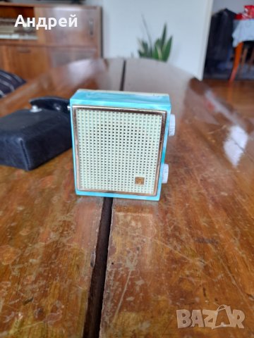 Старо радио,радиоприемник Cosmos-M, снимка 2 - Антикварни и старинни предмети - 40485157