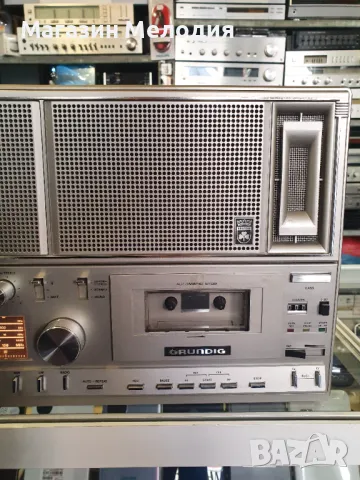 Радио Grundig RR 3000 В отлично състояние. Всичко му работи с изключение на касетата., снимка 7 - Радиокасетофони, транзистори - 49345109