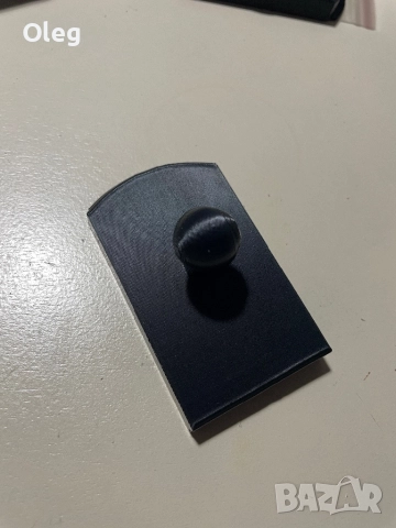 Стойка за телефон (топче) Passat b6/b7/CC, снимка 2 - Аксесоари и консумативи - 52976152