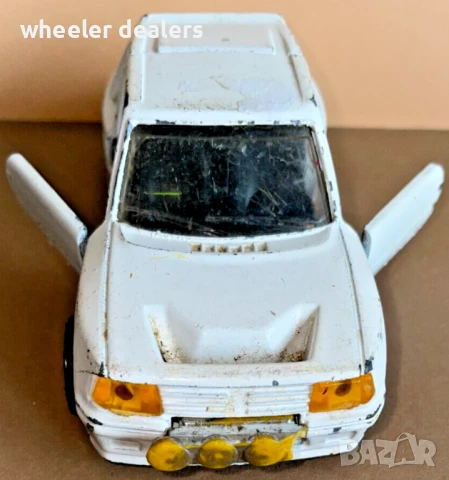 Метална количка Corgi Peugeot 205 Turbo 1/43