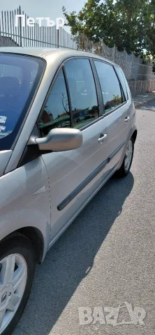 Renault Scenic II 1.9 dCi, 120ps, 2006 март, снимка 7 - Автомобили и джипове - 55888782