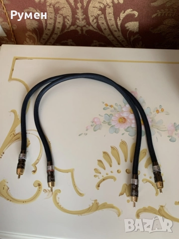 RCA кабел Emotiva 