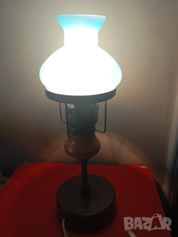 Винтидж настолна лампа, снимка 2 - Настолни лампи - 54233547