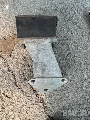 ТАМПОН ДВИГАТЕЛ МОСКВИЧ СЪС ЛЯВА СКОБА 2141-1001020 НОВ ОРИГИНАЛЕН, снимка 2 - Части - 53971788