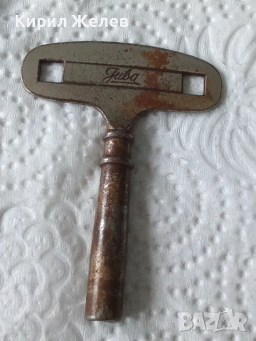 Ключ за стенен часовник 51906