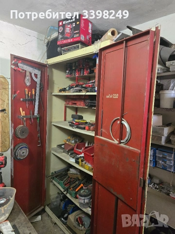Метална огнеупорна каса / сейф, снимка 4 - Други машини и части - 54237670