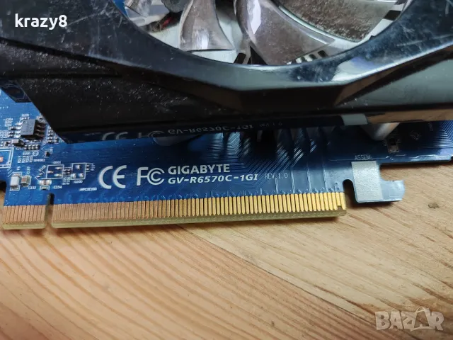Gigabyte Radeon 6570 1GB , снимка 2 - Видеокарти - 50182123
