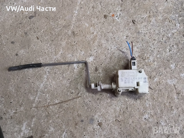 Машинка централно резервоар за Голф 4 Бора Пасат Сеат VW Golf 4 Bora Passat Skoda Seat 1M6810773C