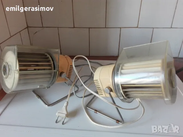 Ретро вентилатори и ел.самобръсначка. 