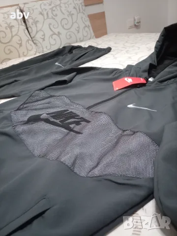Нов екип на Найк Nike размер Л L, снимка 4 - Спортни дрехи, екипи - 56115387