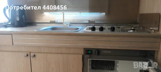 Каравана Beyerland, снимка 8 - Каравани и кемпери - 49405941